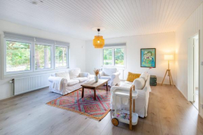 Gunnarsstrand Surf House